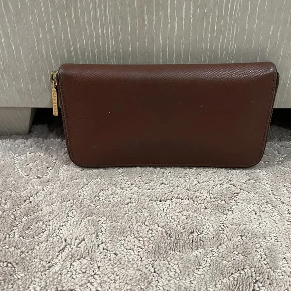 Tory Burch full size wallet - Picture 2 of 7